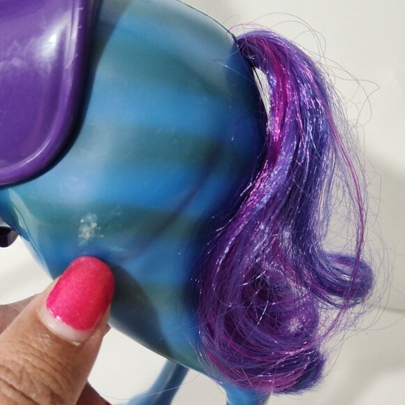 Monster High Headless Headmistress Bloodgood Blue Horse Nightmare Toy and Saddle - Picture 8 of 10